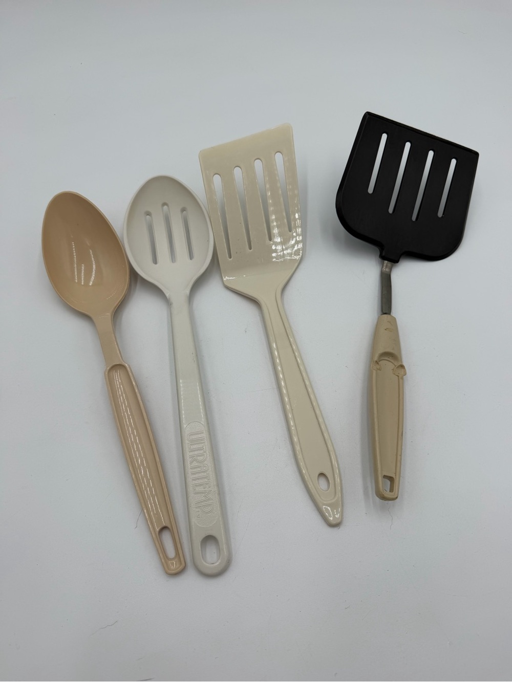 Vintage Ecko Ultratemp Clipper Kitchen Utensil Lot Spatula Serving Spoon